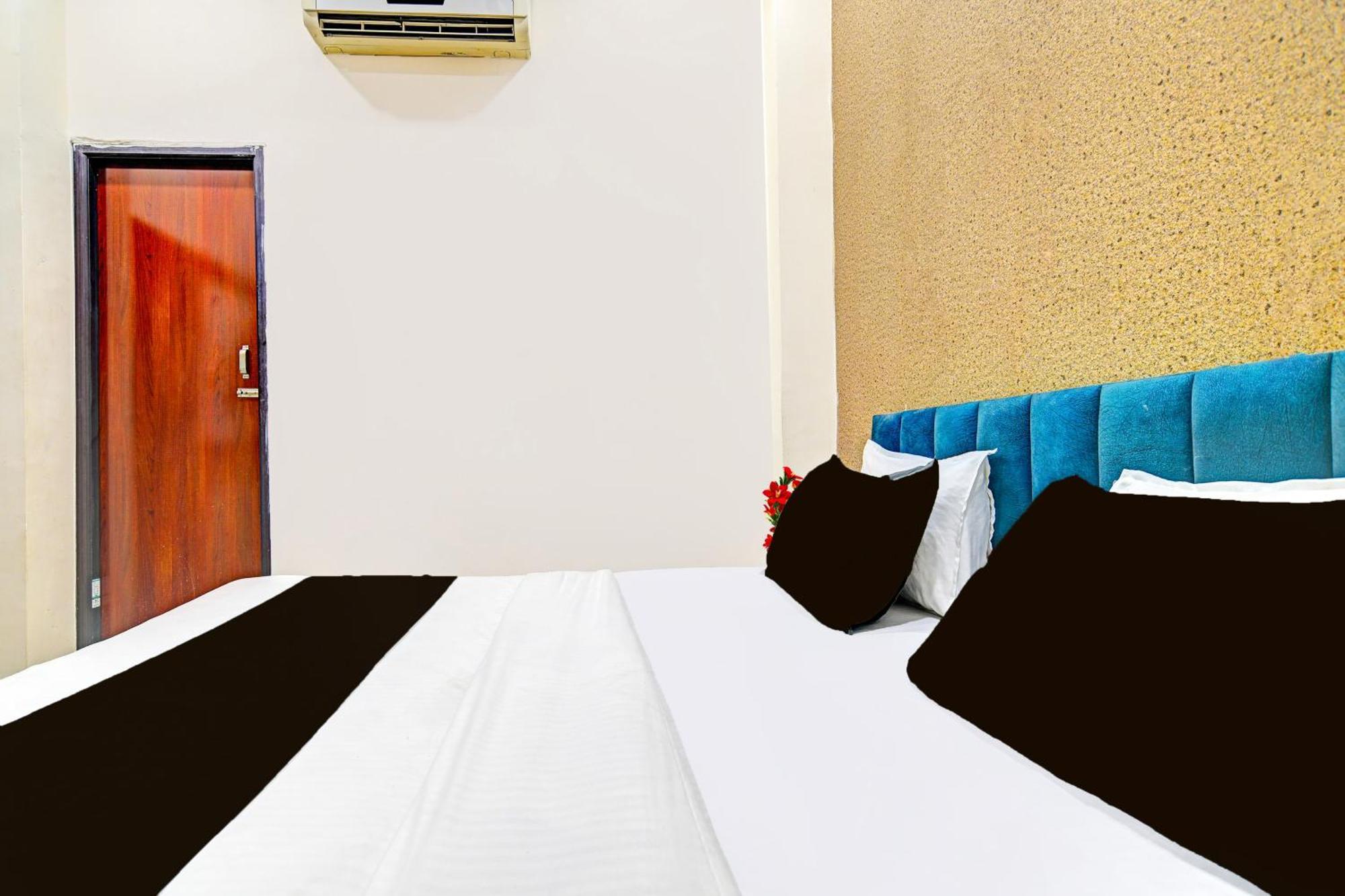 Super Hotel O Hanuman Naka Ujjain Formerly Krishna Palace 外观 照片