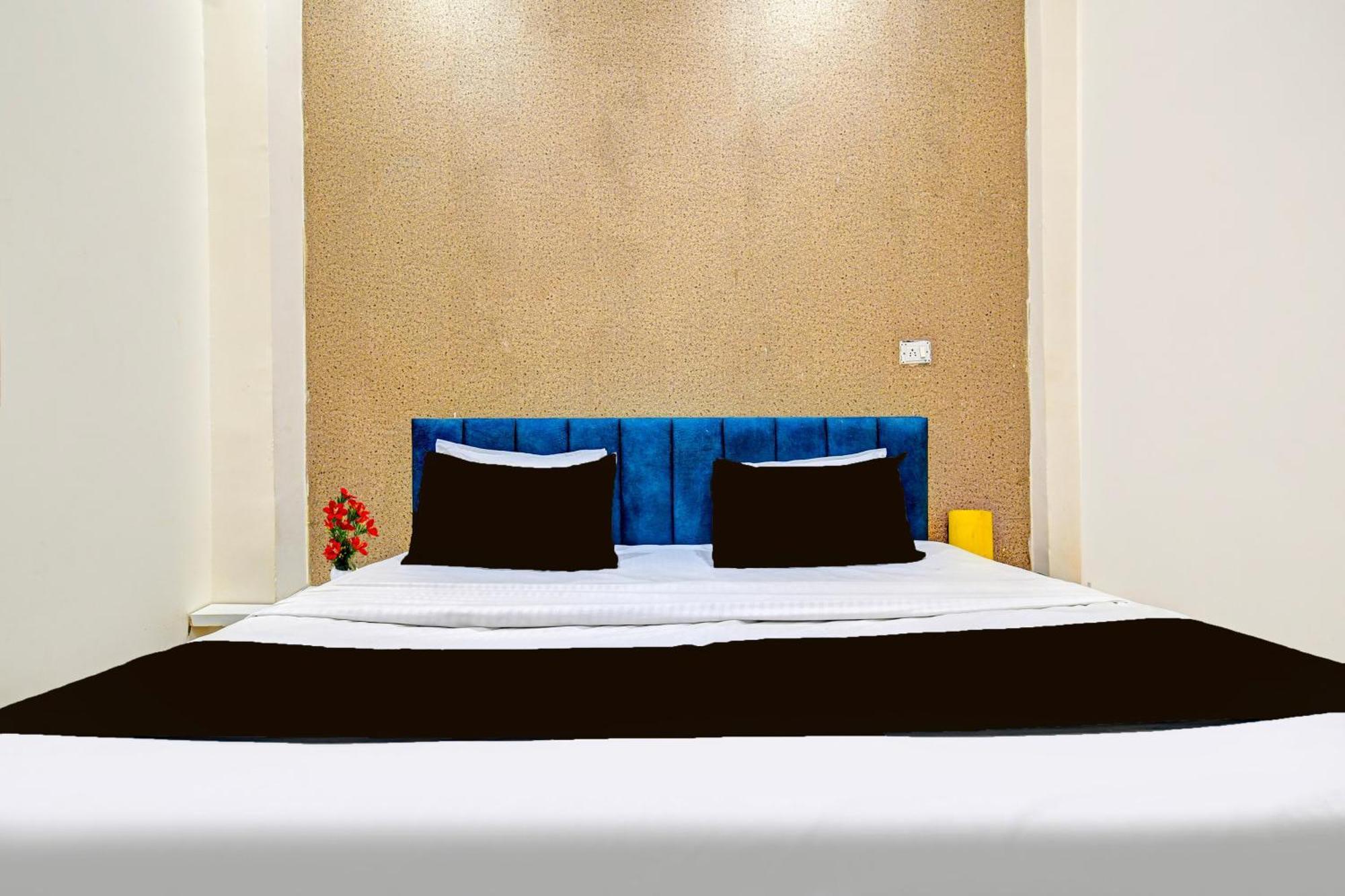 Super Hotel O Hanuman Naka Ujjain Formerly Krishna Palace 外观 照片