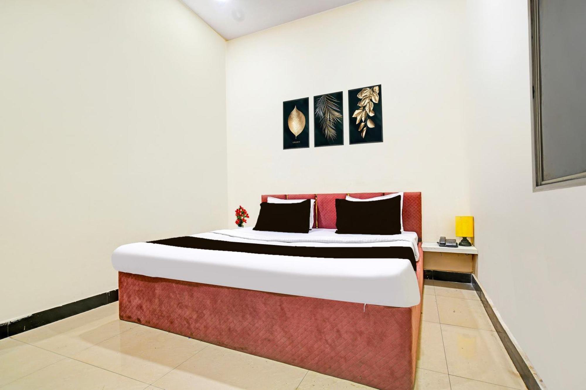 Super Hotel O Hanuman Naka Ujjain Formerly Krishna Palace 外观 照片